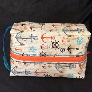 Travel / makeup bag